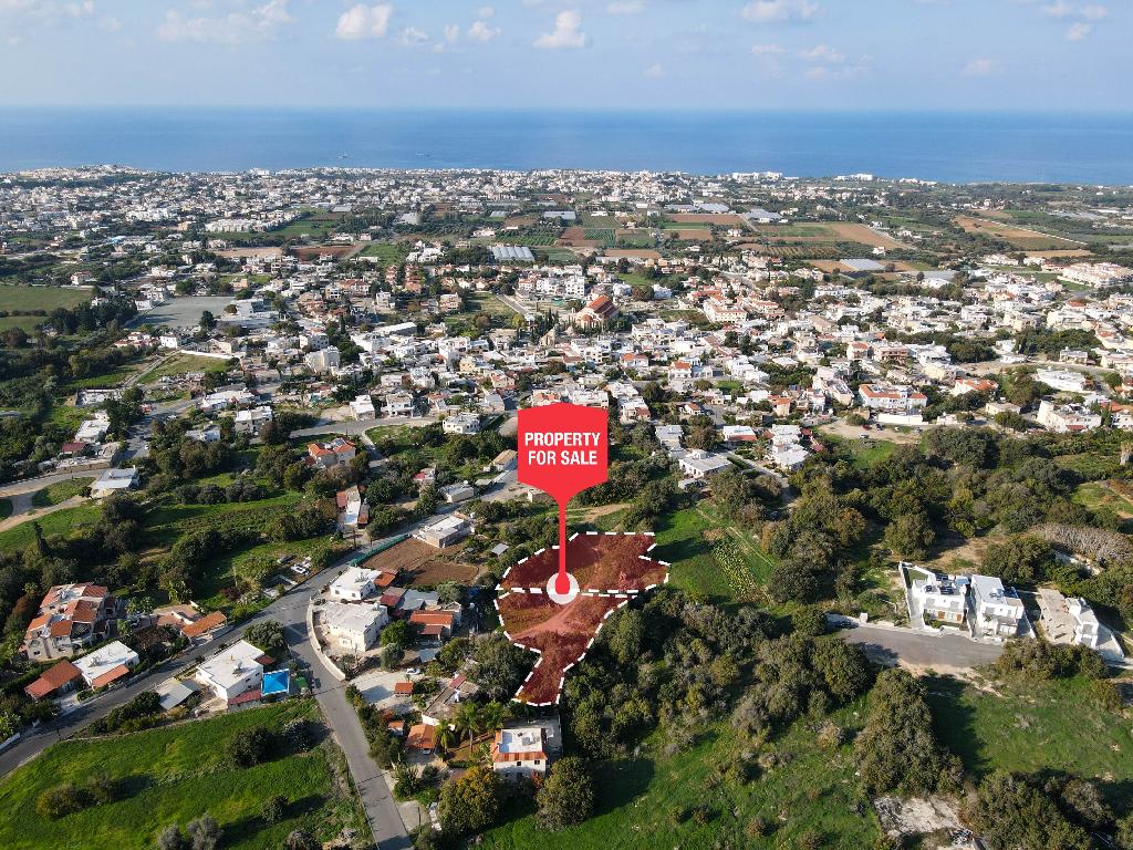 2 Fields - Emba, Paphos