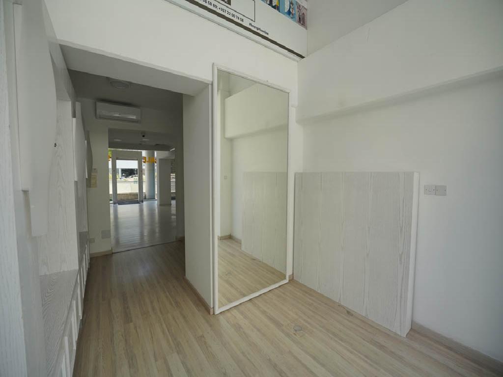Shop - Neapoli, Limassol-Limassol Municipality