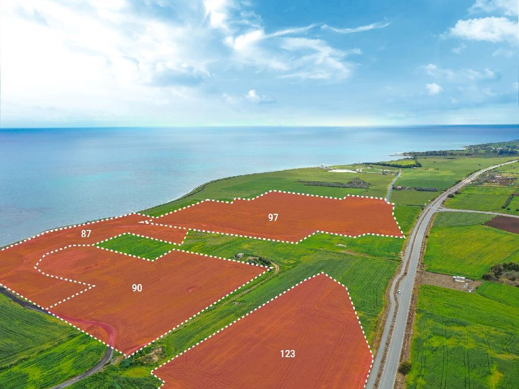 Beachfront Fields - Softades, Larnaca
