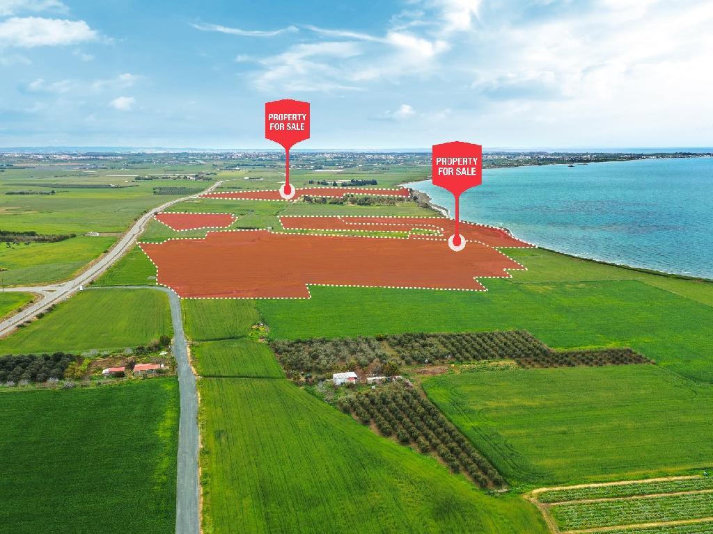 Beachfront Fields - Softades, Larnaca
