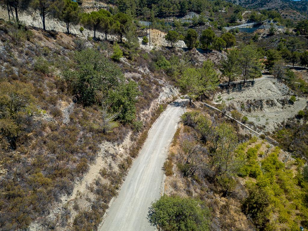 Field - Agros, Limassol-Agros