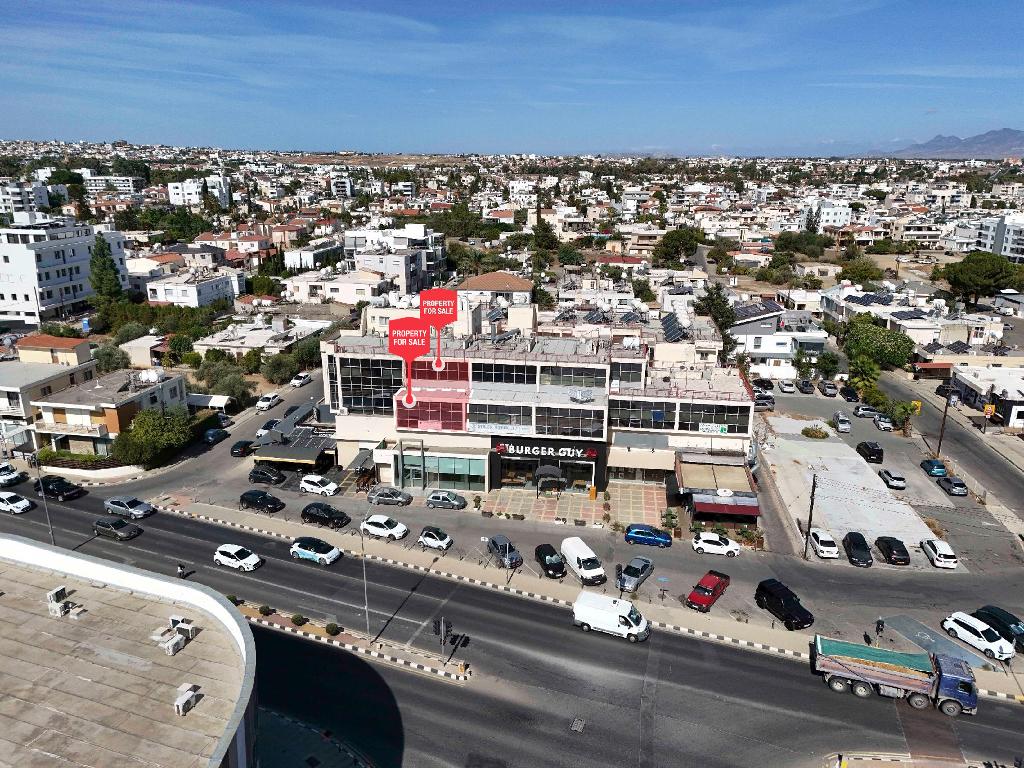 Offices - Megaro Theocharis - Lakatameia, Nicosia-Lakatameia