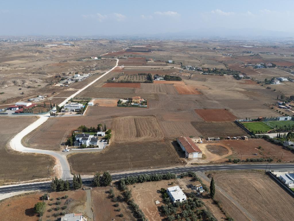 Fields (Share) - Agioi Trimithias, Nicosia-Agioi Trimithias