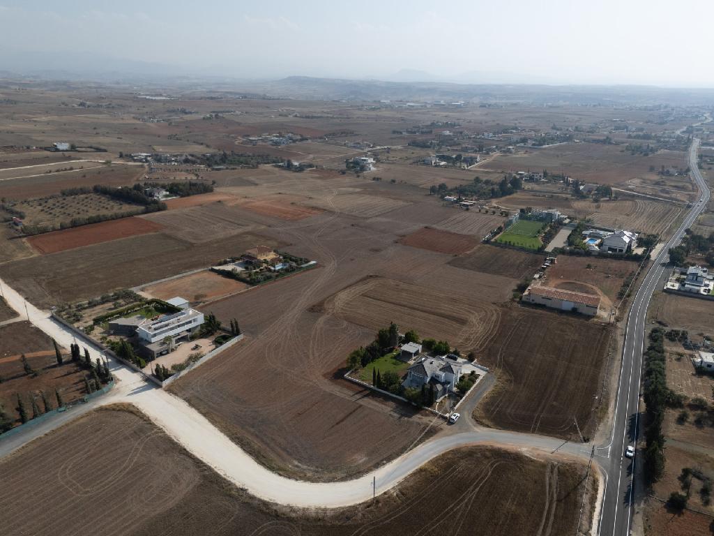 Fields (Share) - Agioi Trimithias, Nicosia-Agioi Trimithias