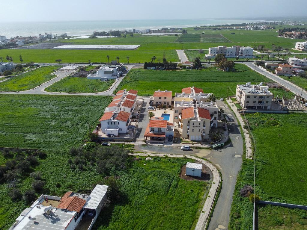 Flats - Victoria Court - Pervolia, Larnaca-Perivolia