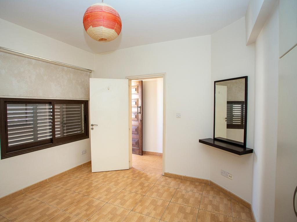 Flats and Maisonettes - Queens Gardens, Agios Theodoros, Pafos-Paphos Municipality