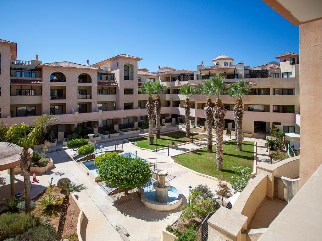 Flats and Maisonettes - Queens Gardens, Agios Theodoros, Pafos-Paphos Municipality