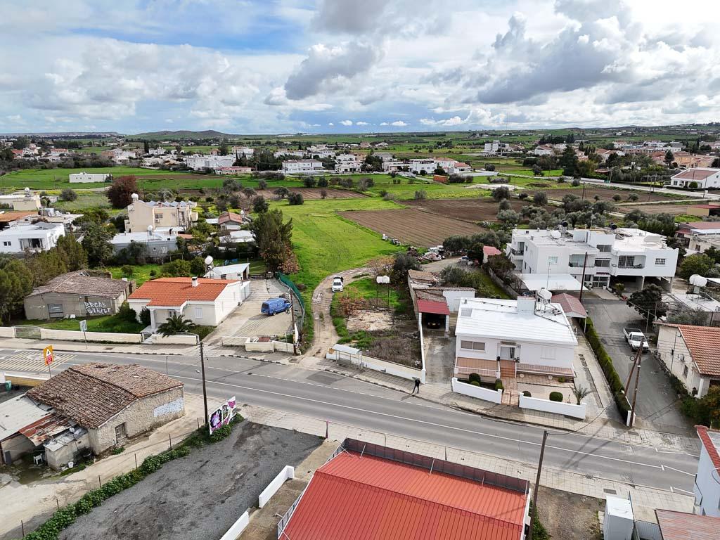 Field (Share) - Pano Deftera, Nicosia-Pano Deftera
