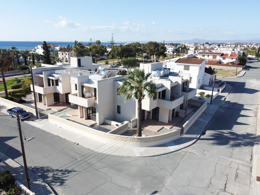 Nine Flats - Pyla, Larnaca