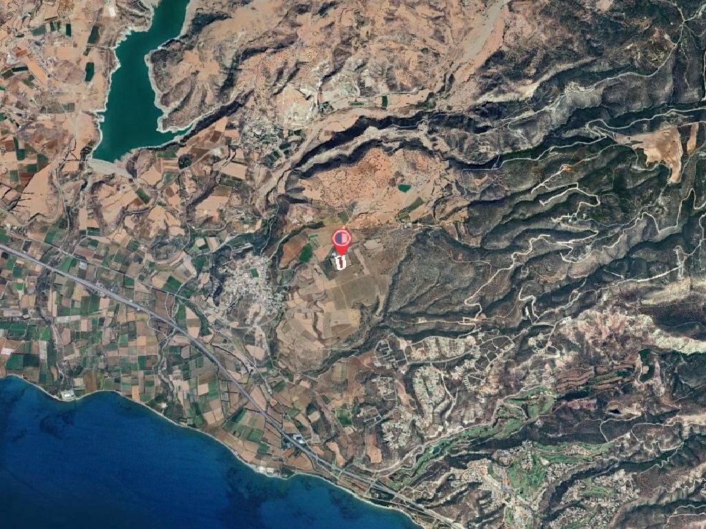 Field-Kouklia-PR41895