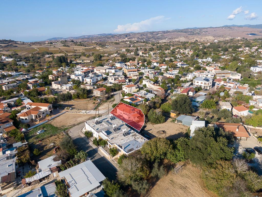 &Kappa;&alpha;&tau;&omicron;&iota;&kappa;ί&alpha;  - &Pi;&omicron;&lambda;έ&mu;&iota;, &Pi;ά&phi;&omicron;&sigmaf;