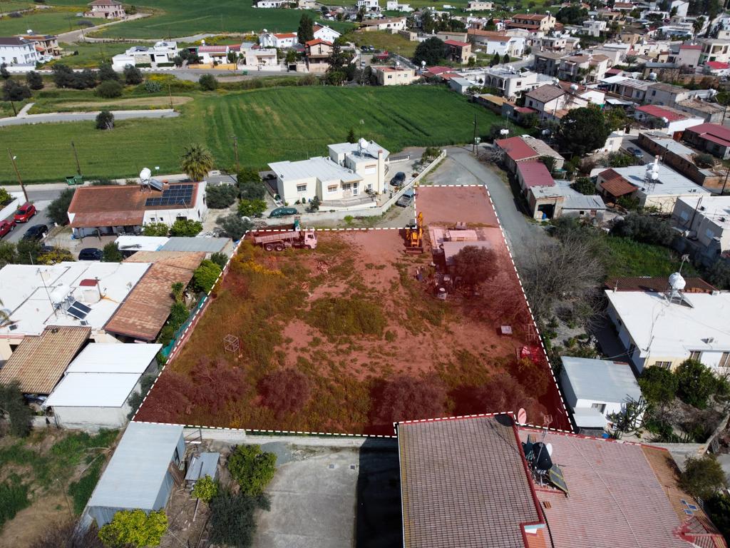 Field-Psevdas-PR36683