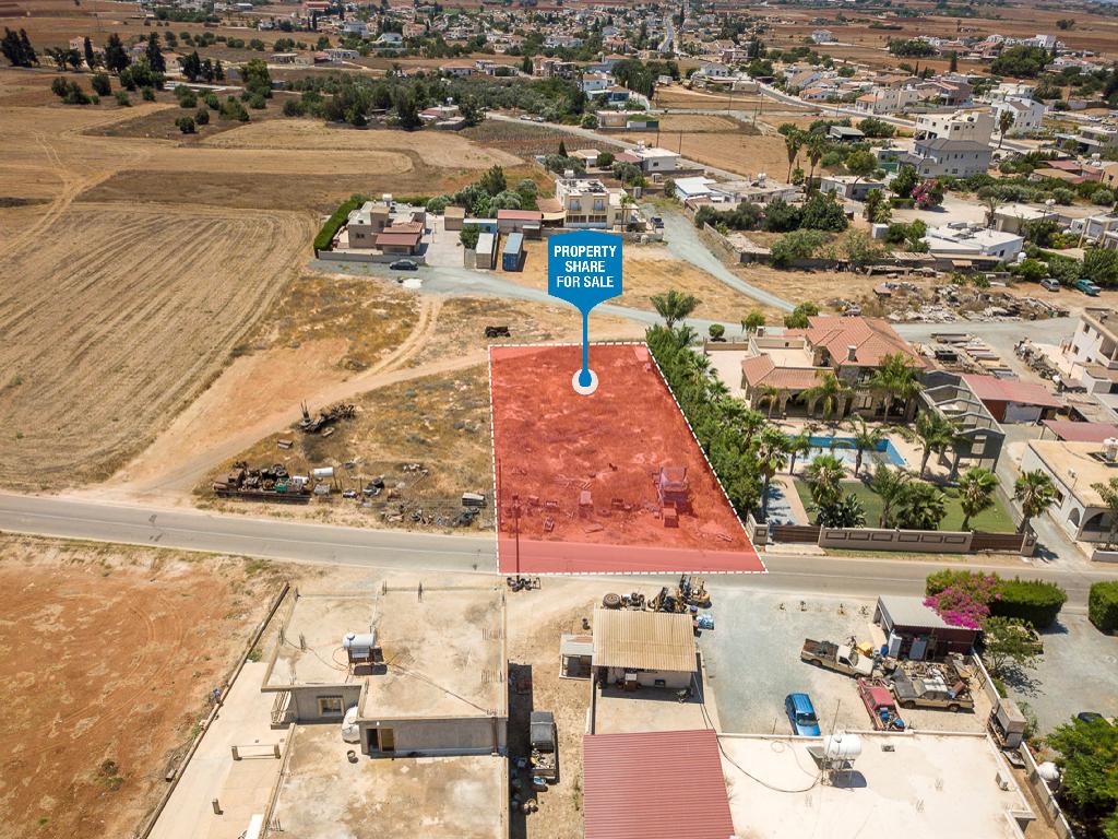 Field-Avgorou-PR35097