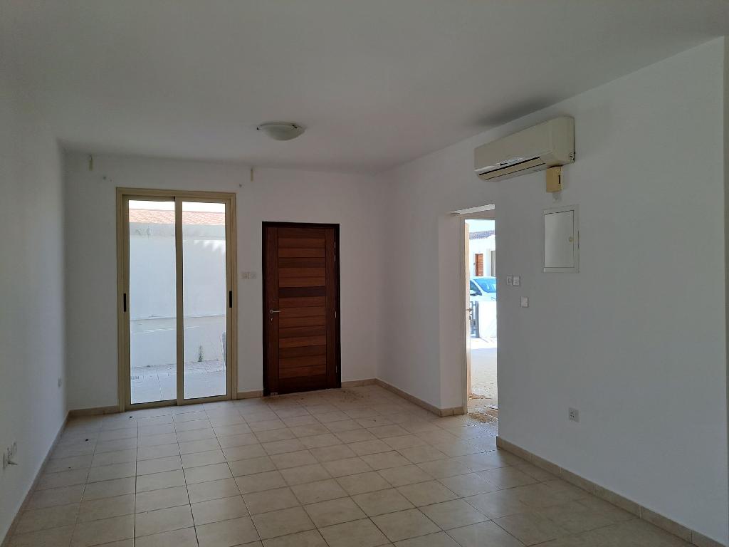 Detached house-Perivolia-PR31551