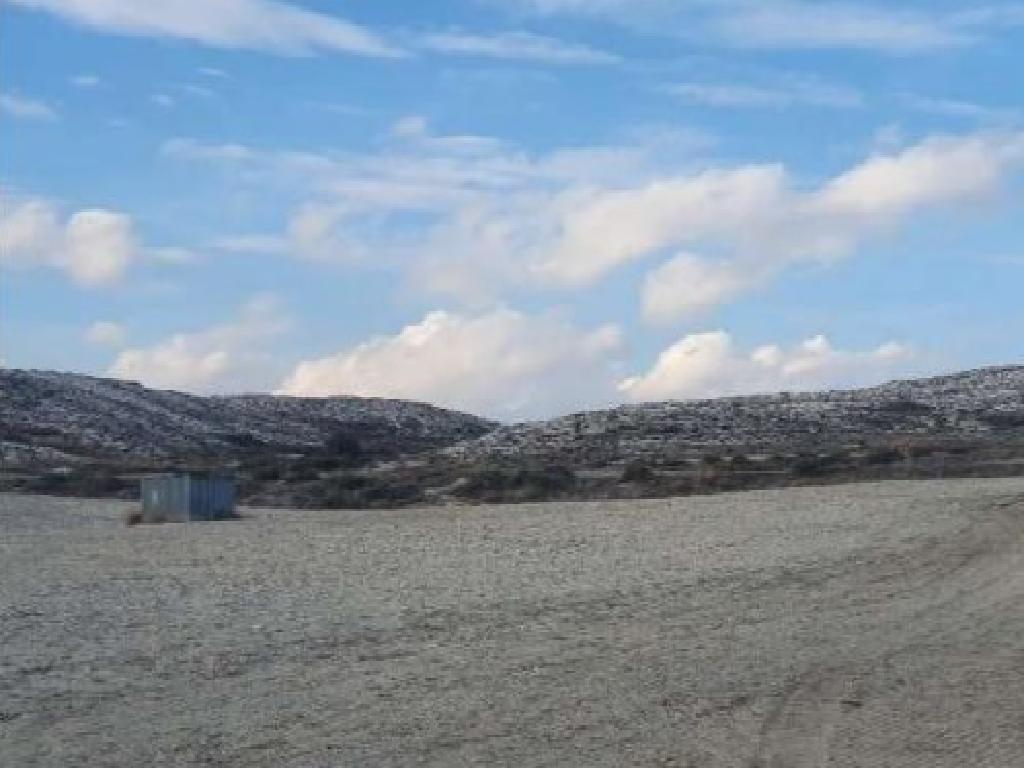 Field-Aradippou-PR41940