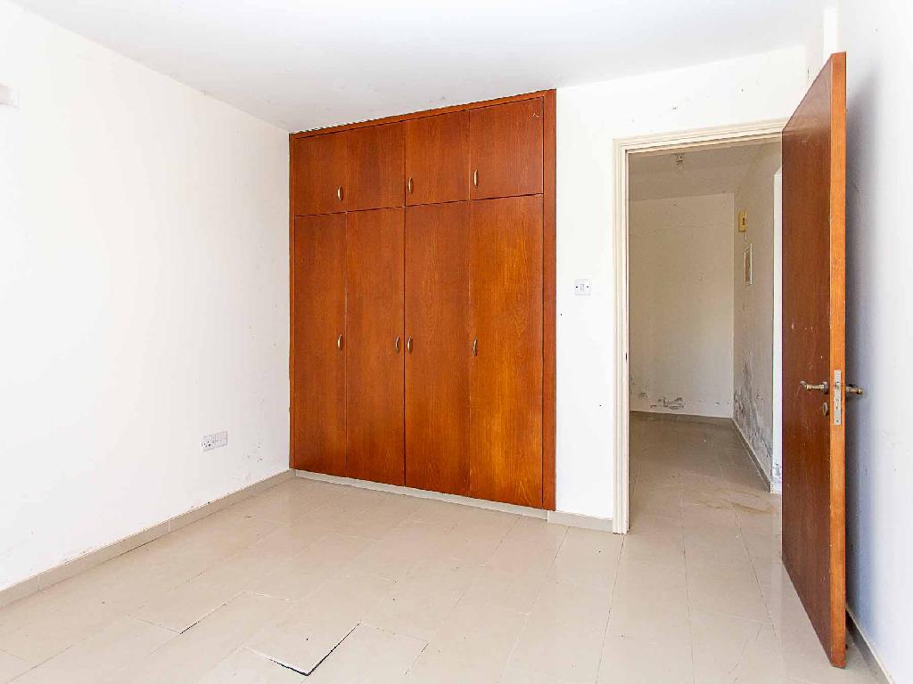 Flat-Pegeia-PR46756