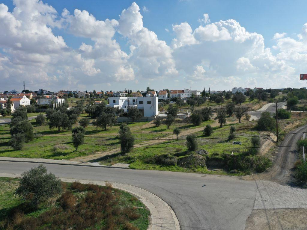 Field - Latsia, Nicosia