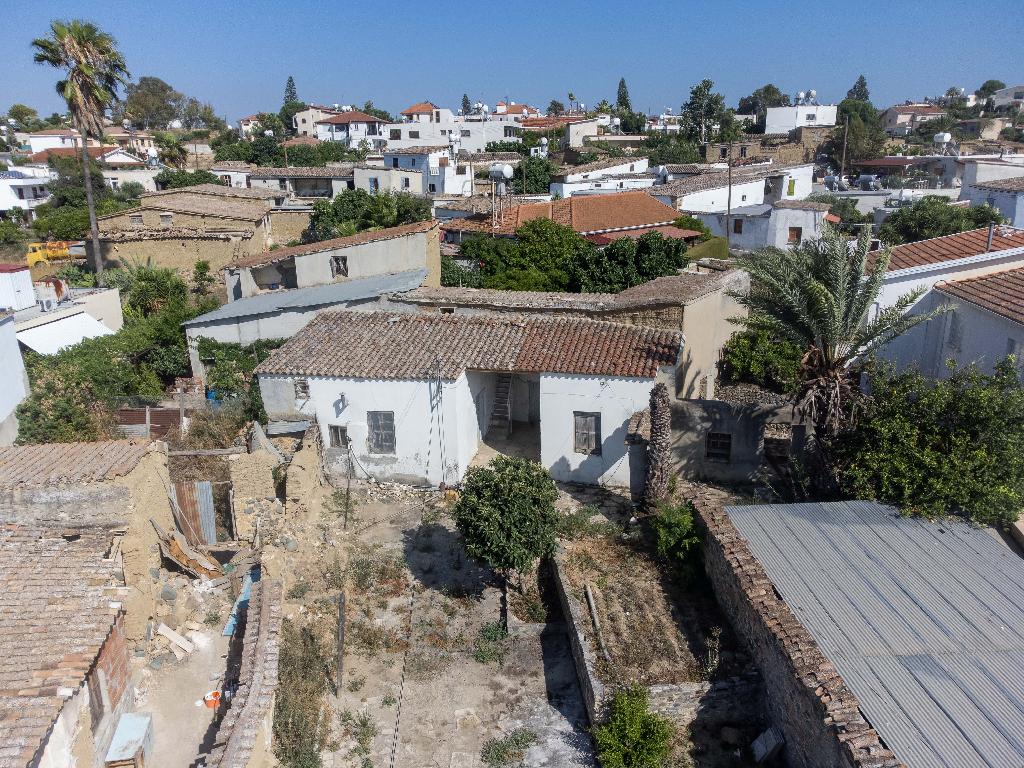 Listed house - Pera, Nicosia