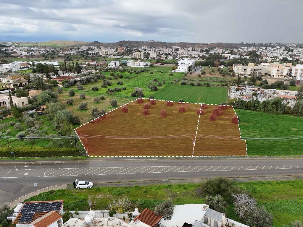 &Chi;&omega;&rho;ά&phi;&iota; (&Mu;&epsilon;&rho;ί&delta;&iota;&omicron;) - &Lambda;&alpha;&kappa;&alpha;&tau;ά&mu;&epsilon;&iota;&alpha;, &Lambda;&epsilon;&upsilon;&kappa;&omega;&sigma;ί&alpha;