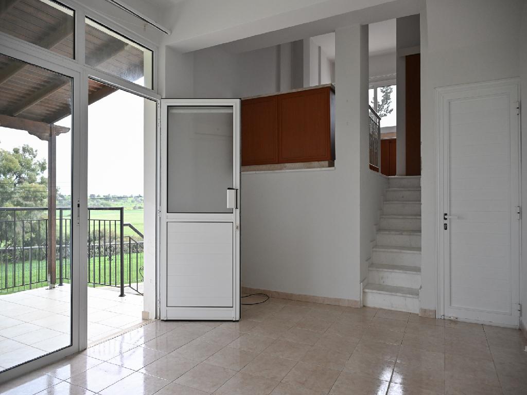 Flat - Costas Michaelides Court - Mazotos, Larnaca