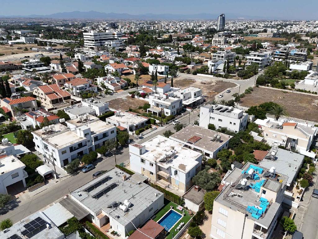&Eta;ouse - Aglantzia, Nicosia