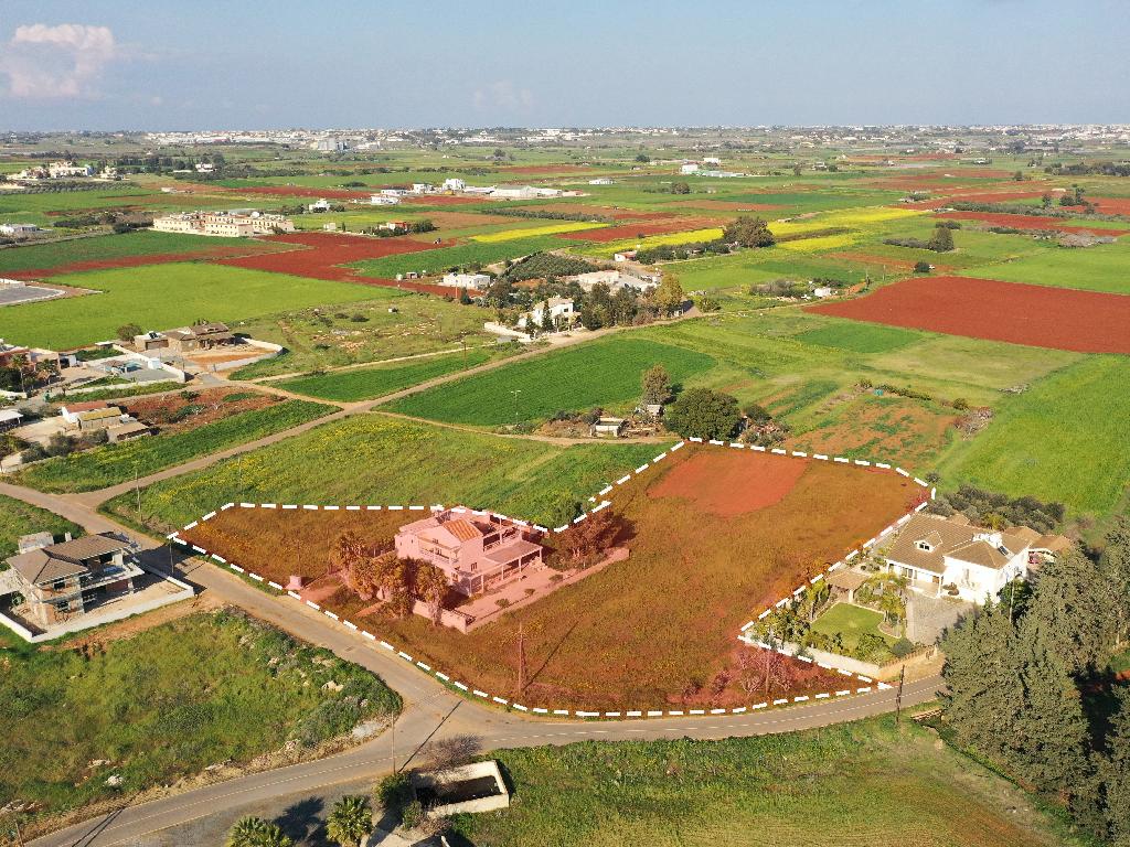 Field (Share) - Liopetri, Famagusta