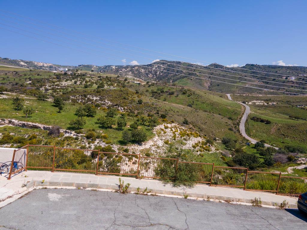 Field-Pegeia-PR38545