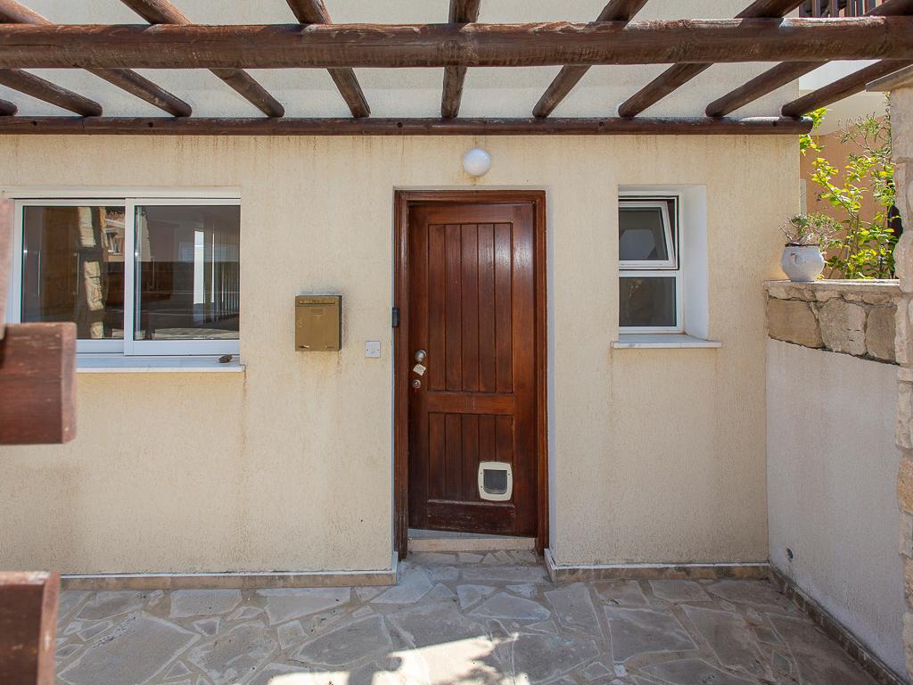 &Mu;&omicron;&nu;&omicron;&kappa;&alpha;&tau;&omicron;&iota;&kappa;ί&alpha;-&Alpha;&rho;&gamma;ά&kappa;&alpha;-PR44773