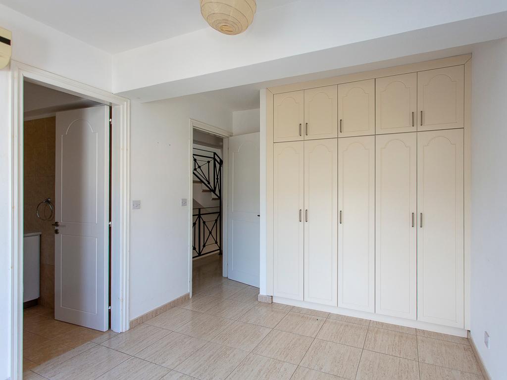 &Mu;&omicron;&nu;&omicron;&kappa;&alpha;&tau;&omicron;&iota;&kappa;ί&alpha;-&Alpha;&rho;&gamma;ά&kappa;&alpha;-PR44773