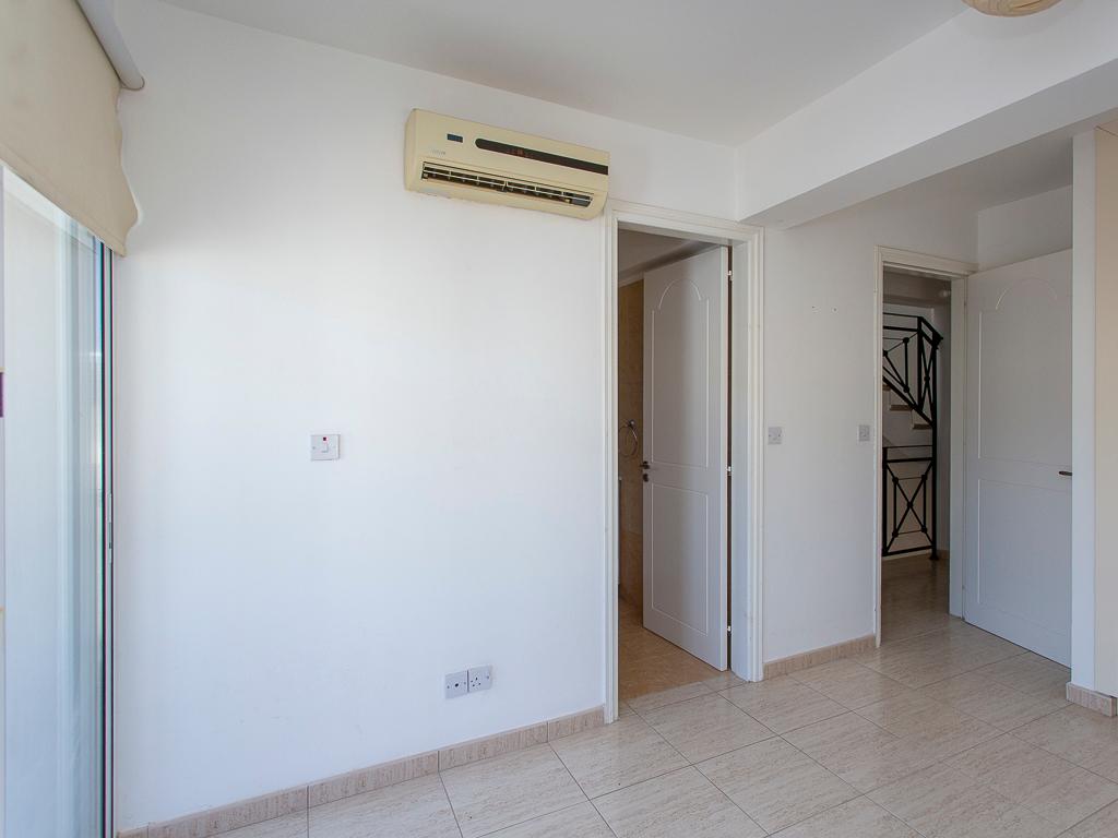 &Mu;&omicron;&nu;&omicron;&kappa;&alpha;&tau;&omicron;&iota;&kappa;ί&alpha;-&Alpha;&rho;&gamma;ά&kappa;&alpha;-PR44773