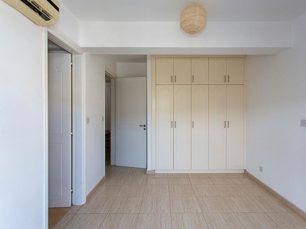 &Mu;&omicron;&nu;&omicron;&kappa;&alpha;&tau;&omicron;&iota;&kappa;ί&alpha;-&Alpha;&rho;&gamma;ά&kappa;&alpha;-PR44773