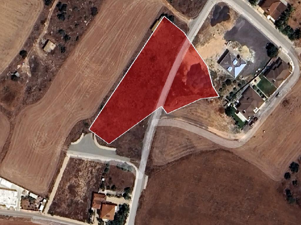 Field-Avgorou-PR39397