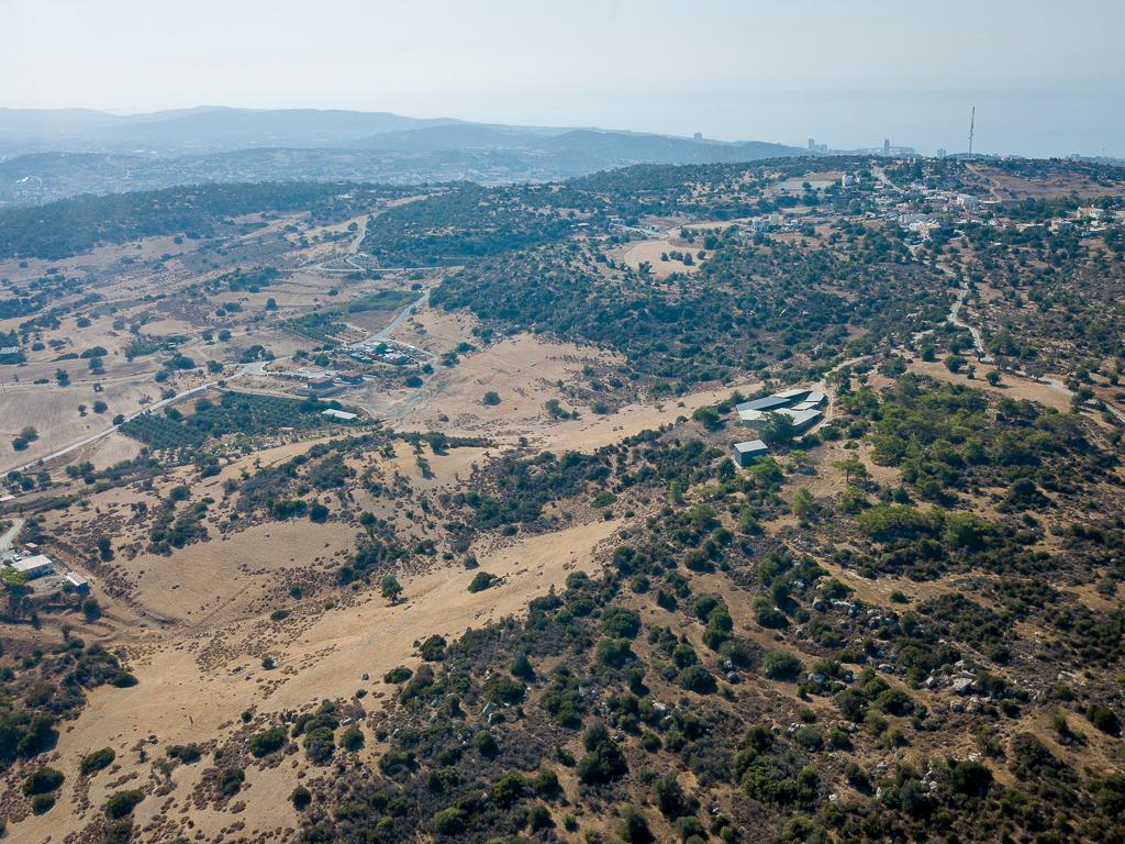 Field-Armenohori-PR40742