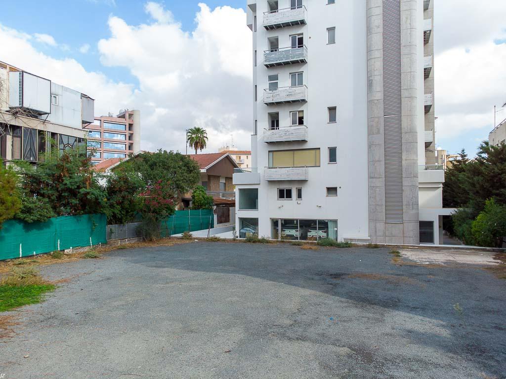 Plot-Nicosia Municipality-PR12799