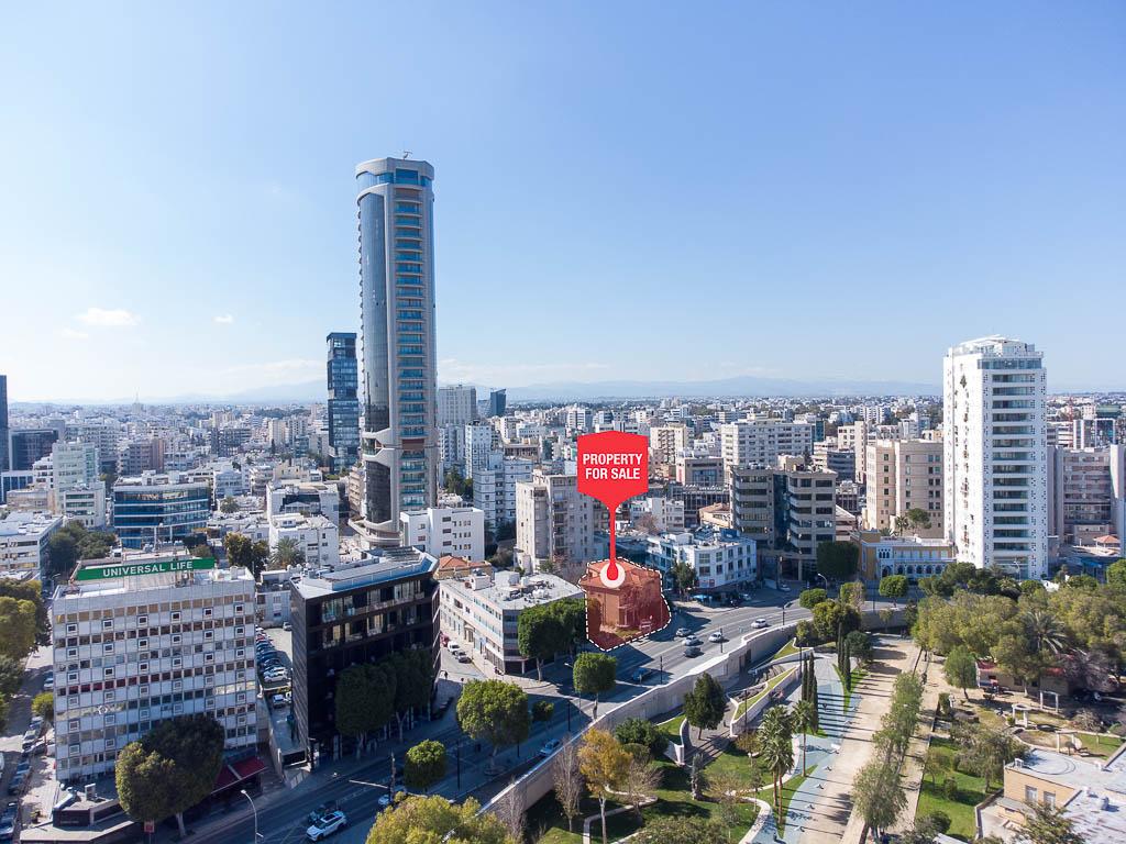 Οικόπεδο - Τρυπιώτης, Λευκωσία