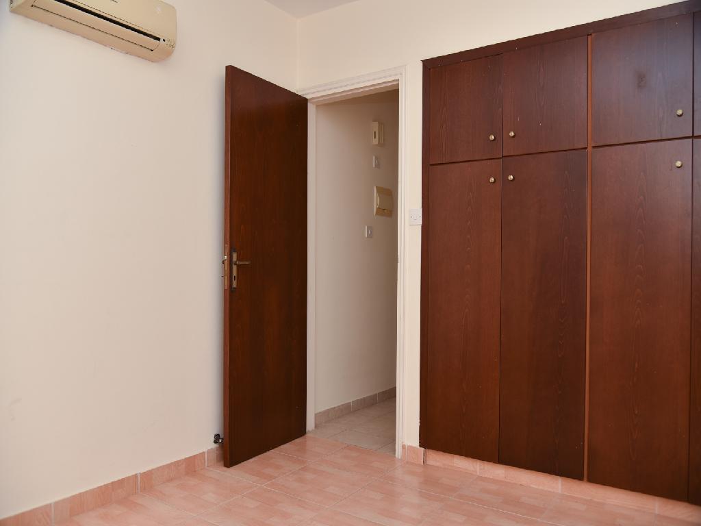 Flat-Deryneia-PR34702
