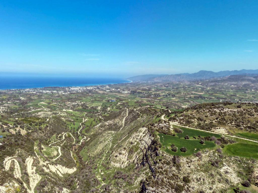 Field-Drouseia-PR40811