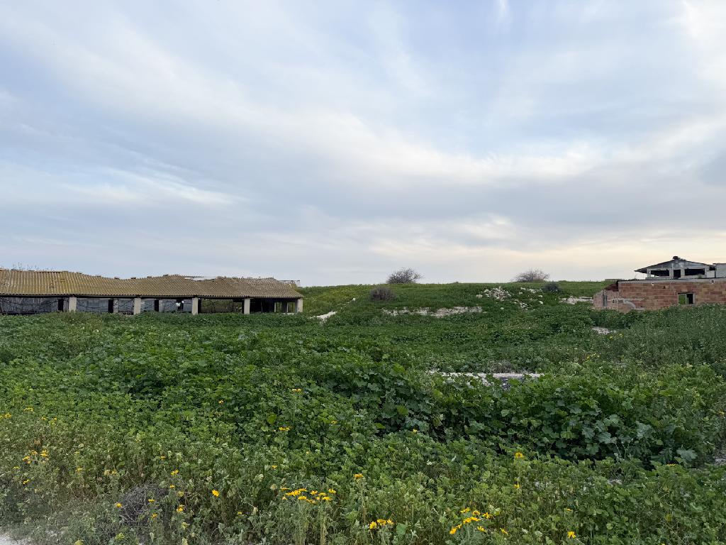 &Chi;&omega;&rho;ά&phi;&iota; - &Alpha;&rho;&alpha;&delta;ί&pi;&pi;&omicron;&upsilon;, &Lambda;ά&rho;&nu;&alpha;&kappa;&alpha;