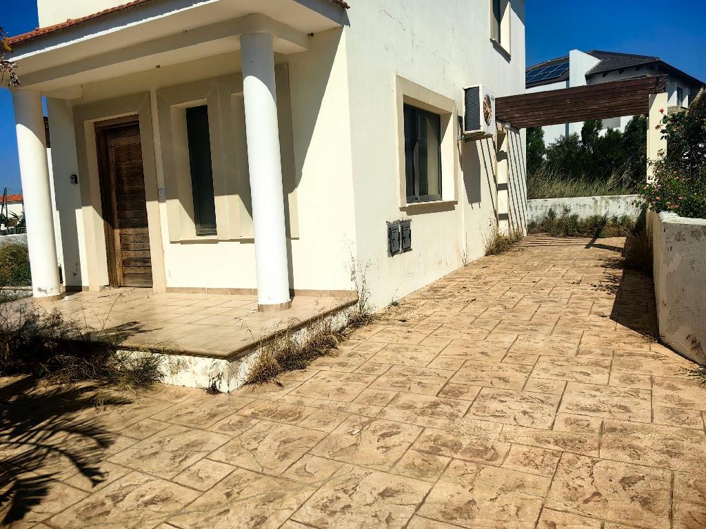 Detached house-Perivolia-PR45950