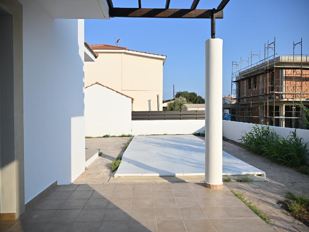 Detached house-Perivolia-PR45950