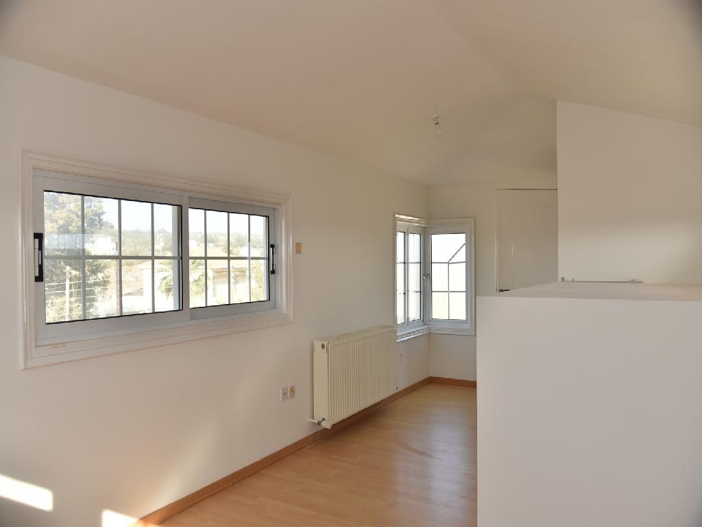 Detached house-Agia Napa-PR41902