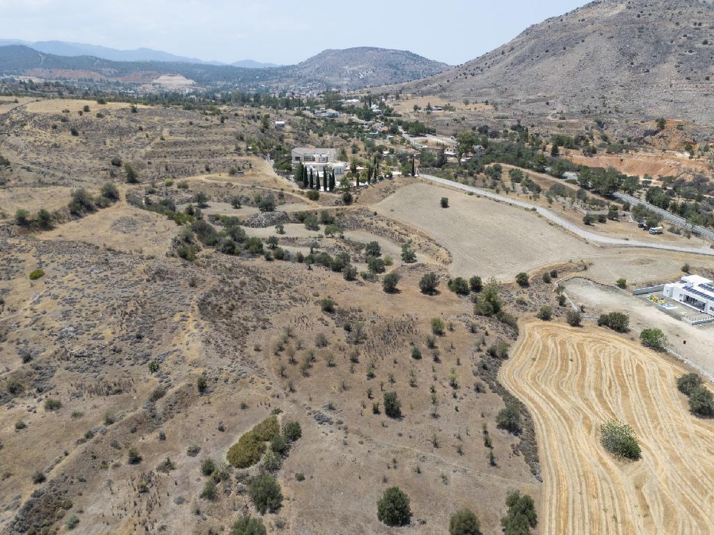Field - Agrokipia, Nicosia