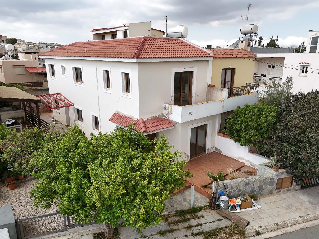 Ημιανεξάρτητη κατοικία-Στρόβολος-PR41900