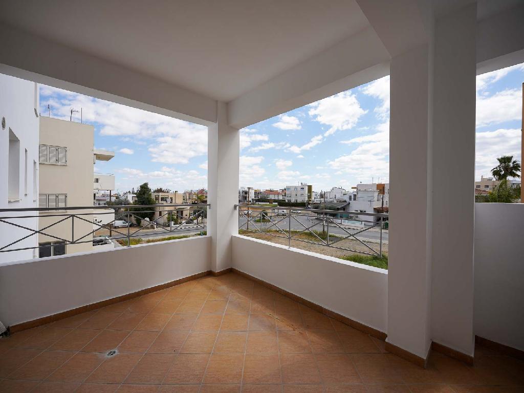 Flat-Lakatameia-PR42279