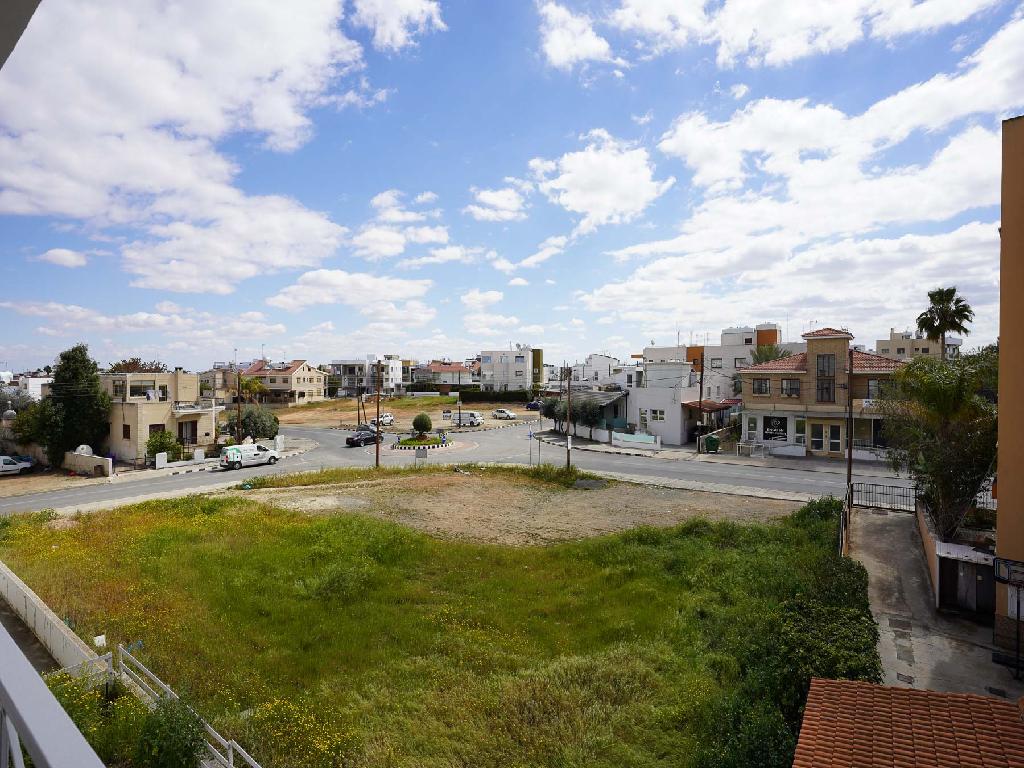 Flat-Lakatameia-PR42279
