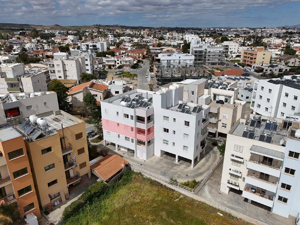 Flat-Lakatameia-PR42279