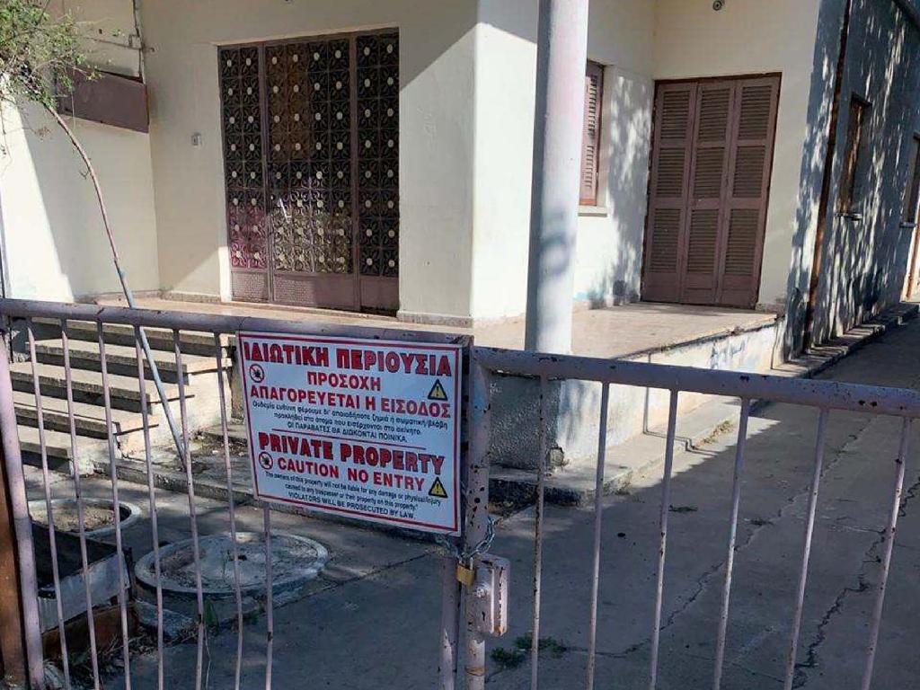 Detached house-Nicosia Municipality-PR45410