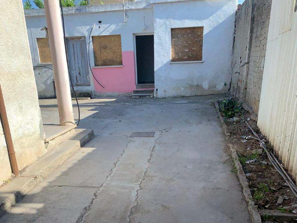 Detached house-Nicosia Municipality-PR45410