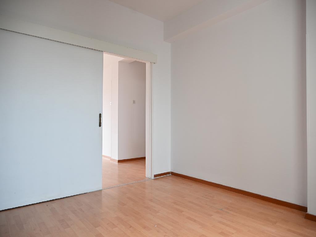 &Gamma;&rho;&alpha;&phi;&epsilon;ί&alpha;-&Delta;ή&mu;&omicron;&sigmaf; &Lambda;ά&rho;&nu;&alpha;&kappa;&alpha;&sigmaf;-CP10273