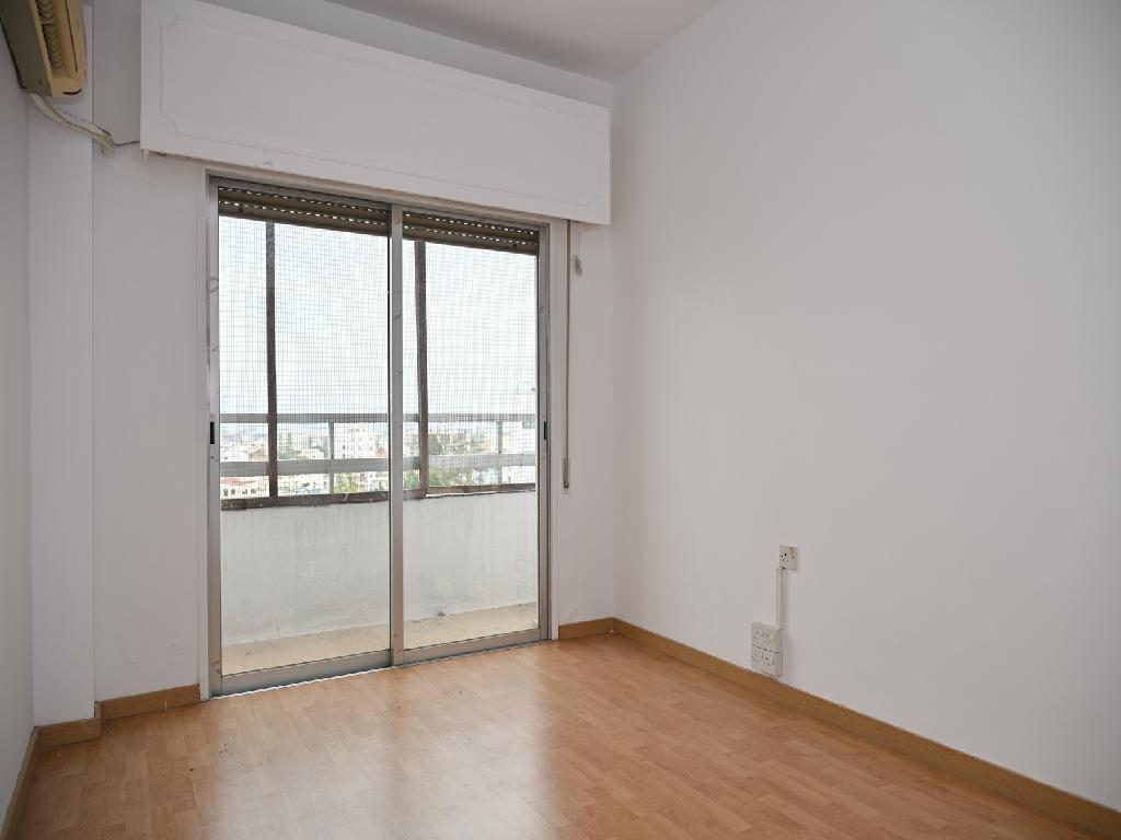 &Gamma;&rho;&alpha;&phi;&epsilon;ί&alpha;-&Delta;ή&mu;&omicron;&sigmaf; &Lambda;ά&rho;&nu;&alpha;&kappa;&alpha;&sigmaf;-CP10273